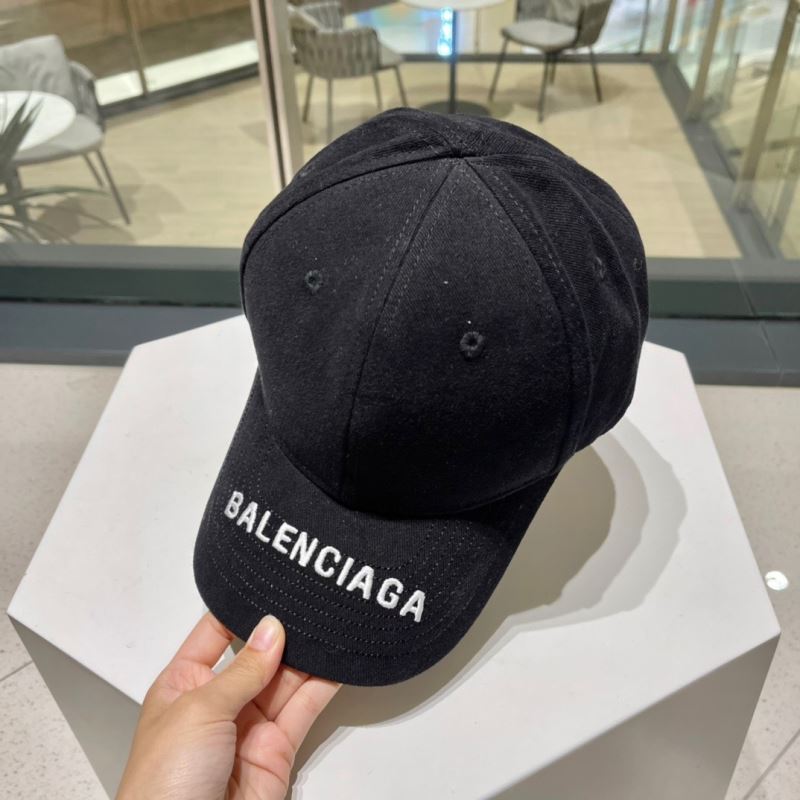 BALENCIAGA